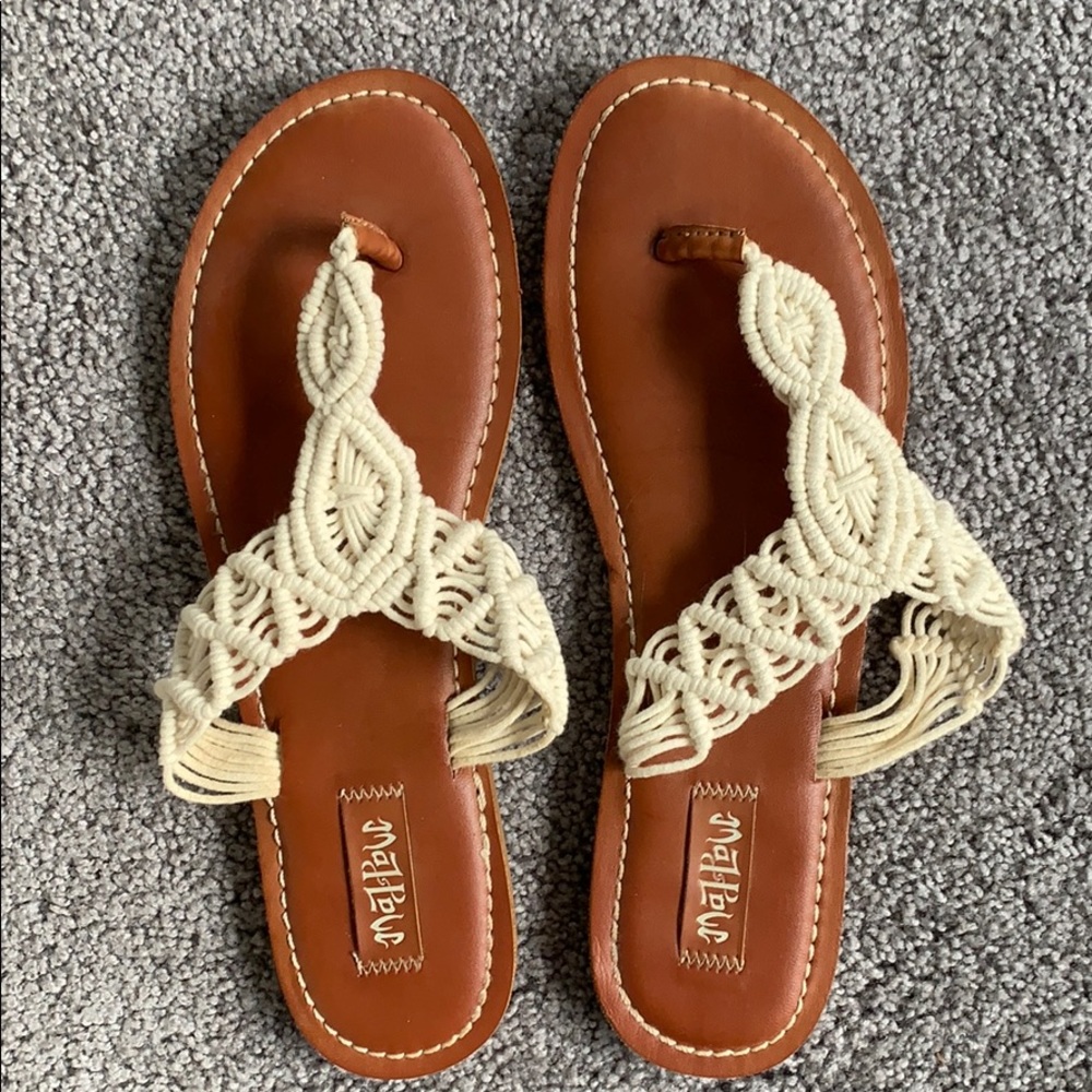 New condition lace sandal